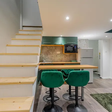 Full Equipment Designed Apartment In The Heart Of Budapest For 4 People Buitenkant foto