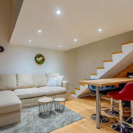 Full Equipment Designed Apartment In The Heart Of Budapest For 4 People Buitenkant foto