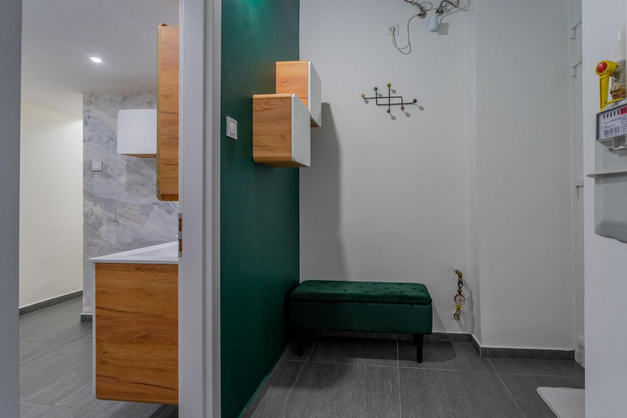 Full Equipment Designed In The Heart Of For 4 People *