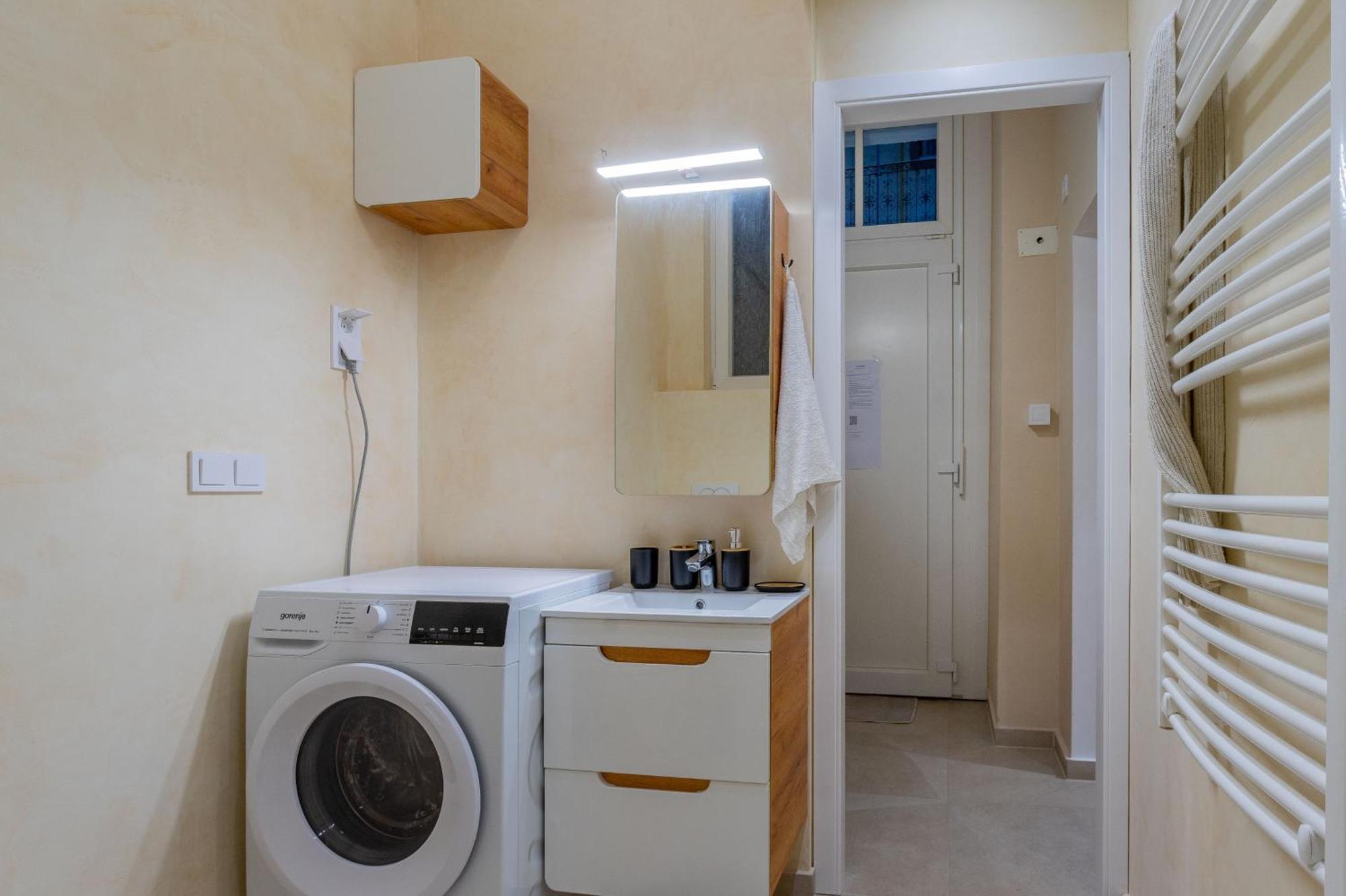 Full Equipment Designed In The Heart Of For 4 People *