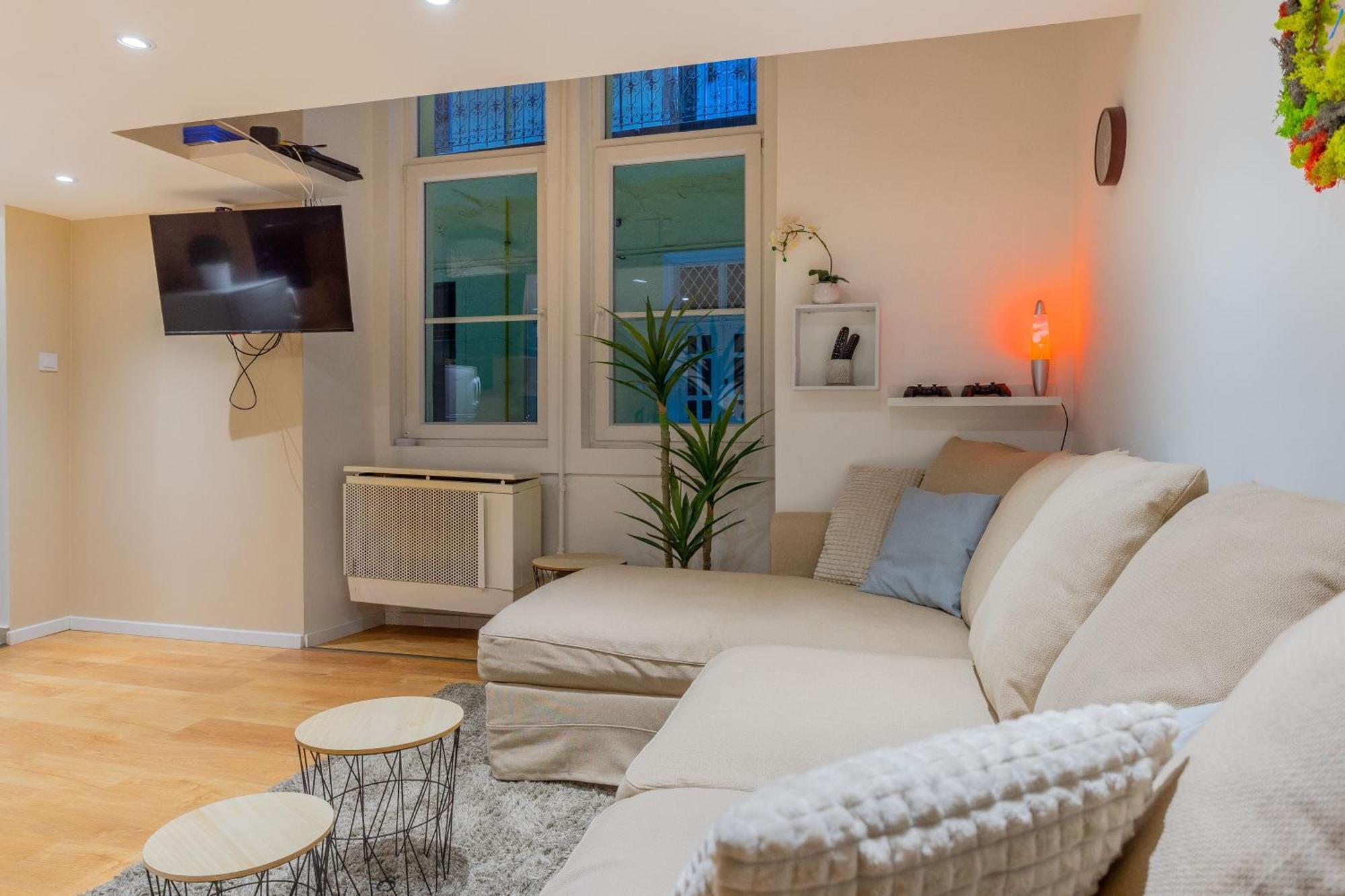 Apartmán Full Equipment Designed In The Heart Of For 4 People *